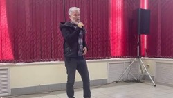 Олег Газманов выступил перед военными в Пятигорске